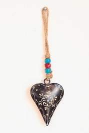 Black Heart Hanging