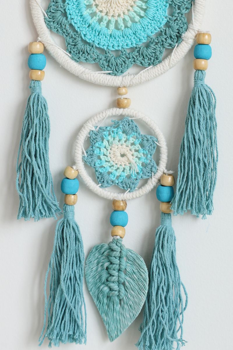 Teal Leaf Tassel Wall Hanging