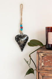 Black Heart Hanging