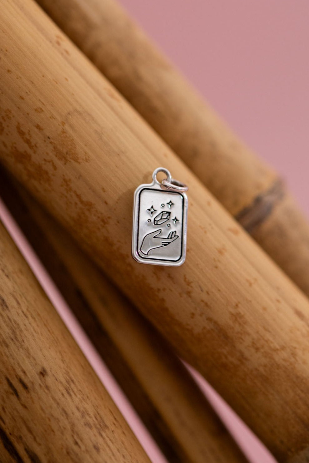 LOYTEE-FINALNECKLACE-PENDANTS_34.jpg