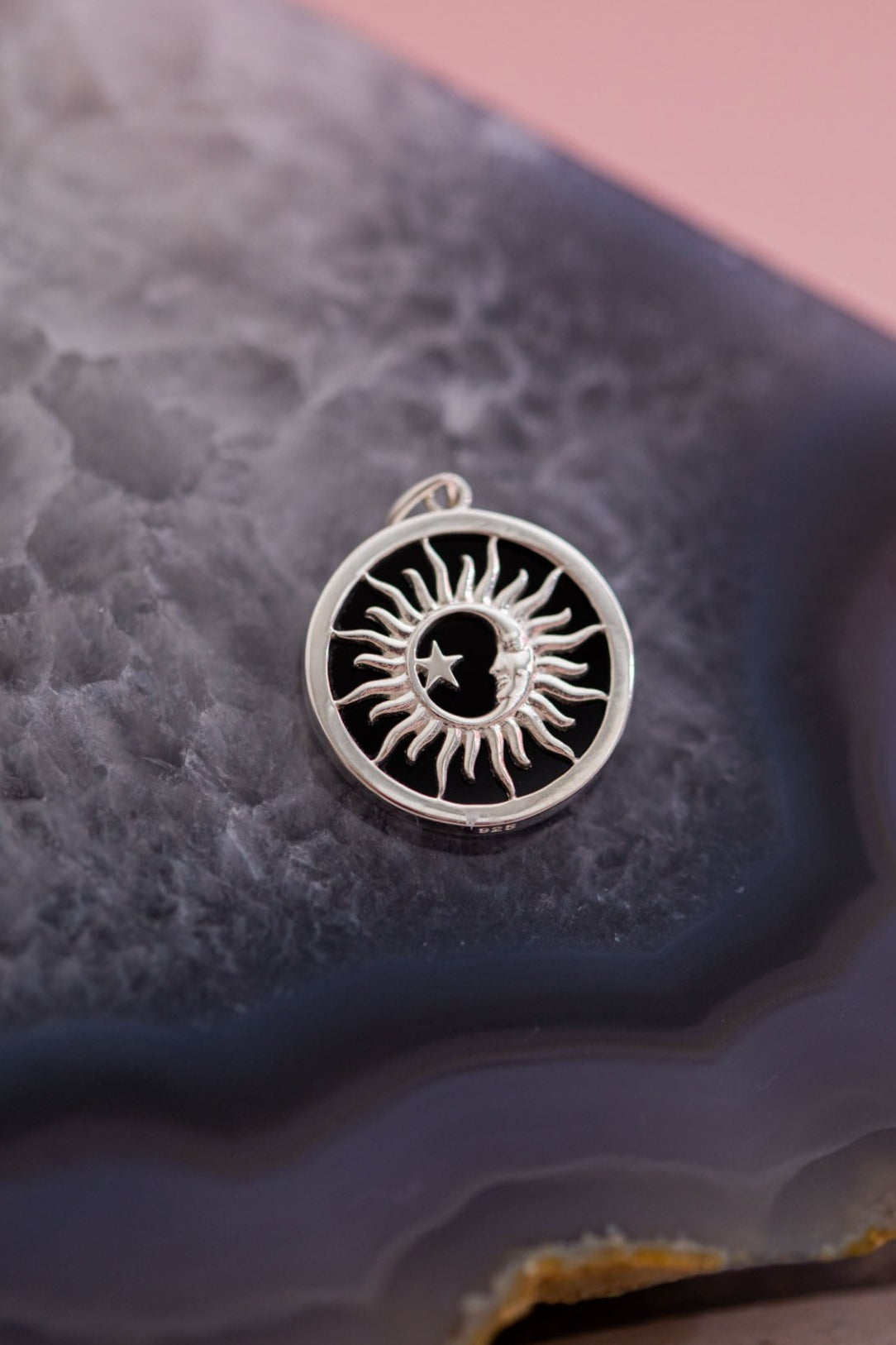 LOYTEE-FINALNECKLACE-PENDANTS_44_39d52b5f-bfb5-4a20-ba15-2dc6ddfd6903.jpg