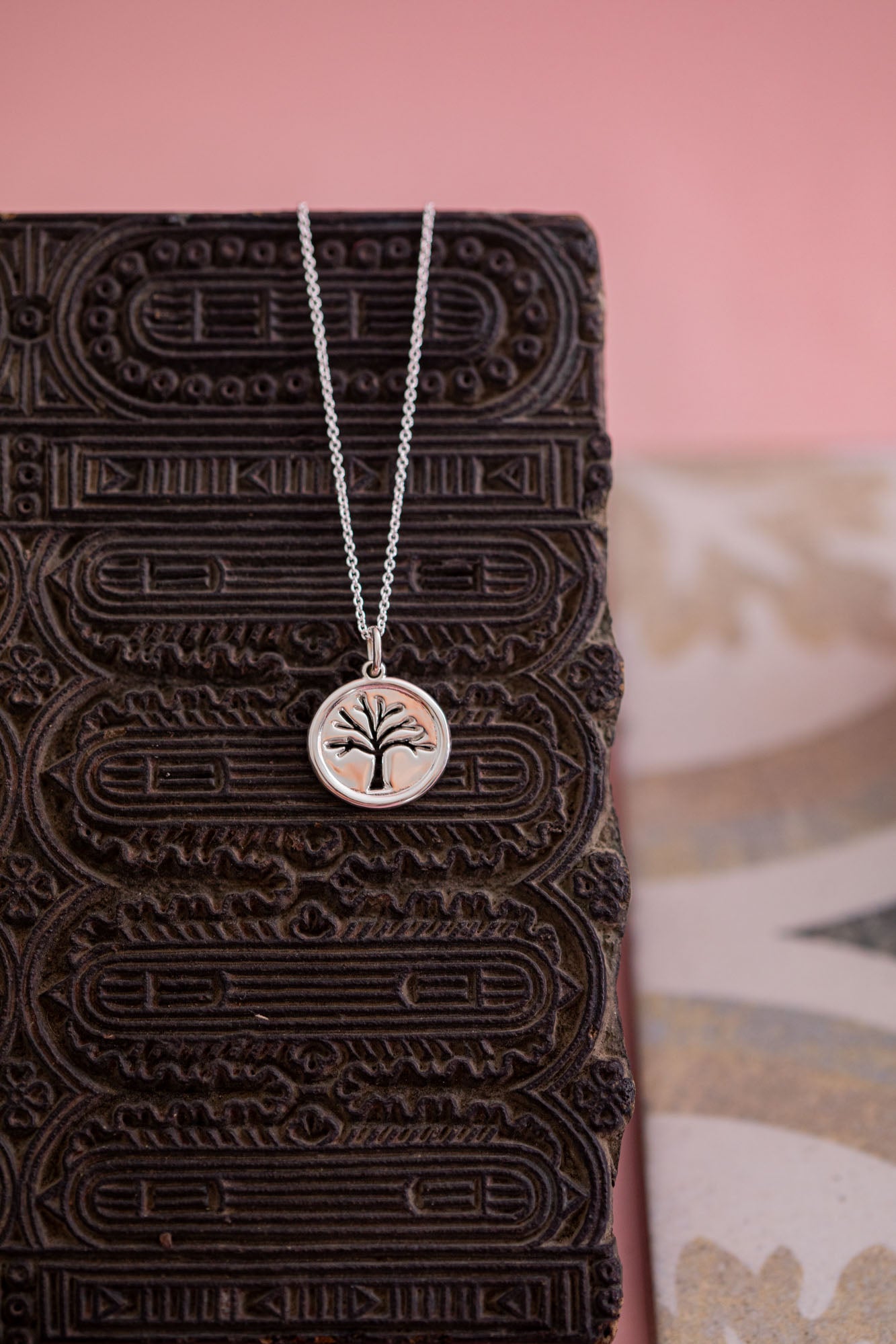 LOYTEE-FINALNECKLACE-PENDANTS_5.jpg