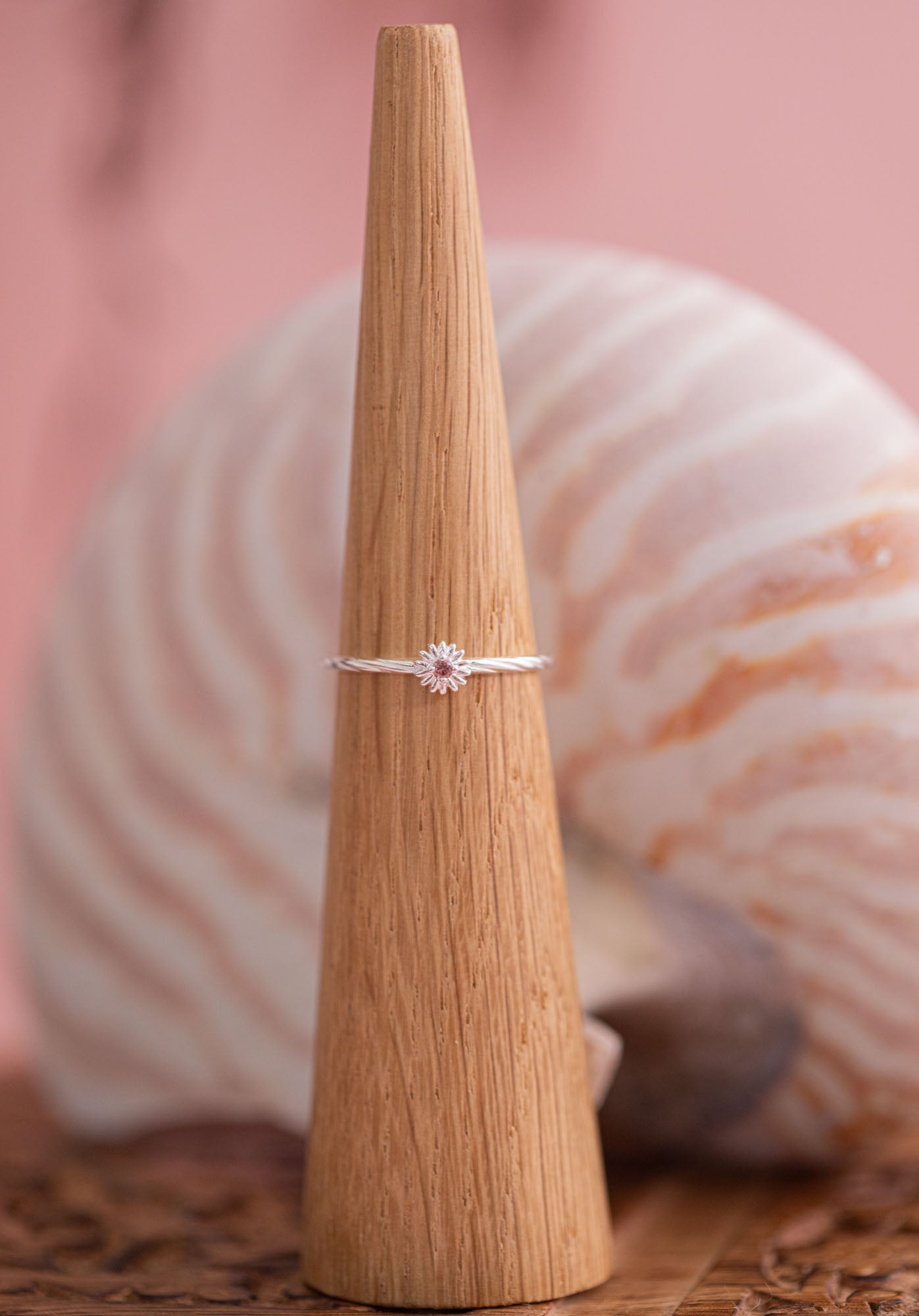 Dainty Flower Ring