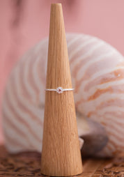Dainty Flower Ring