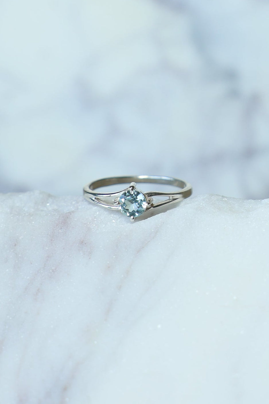 Blue Topaz Ivy Gemstone Ring