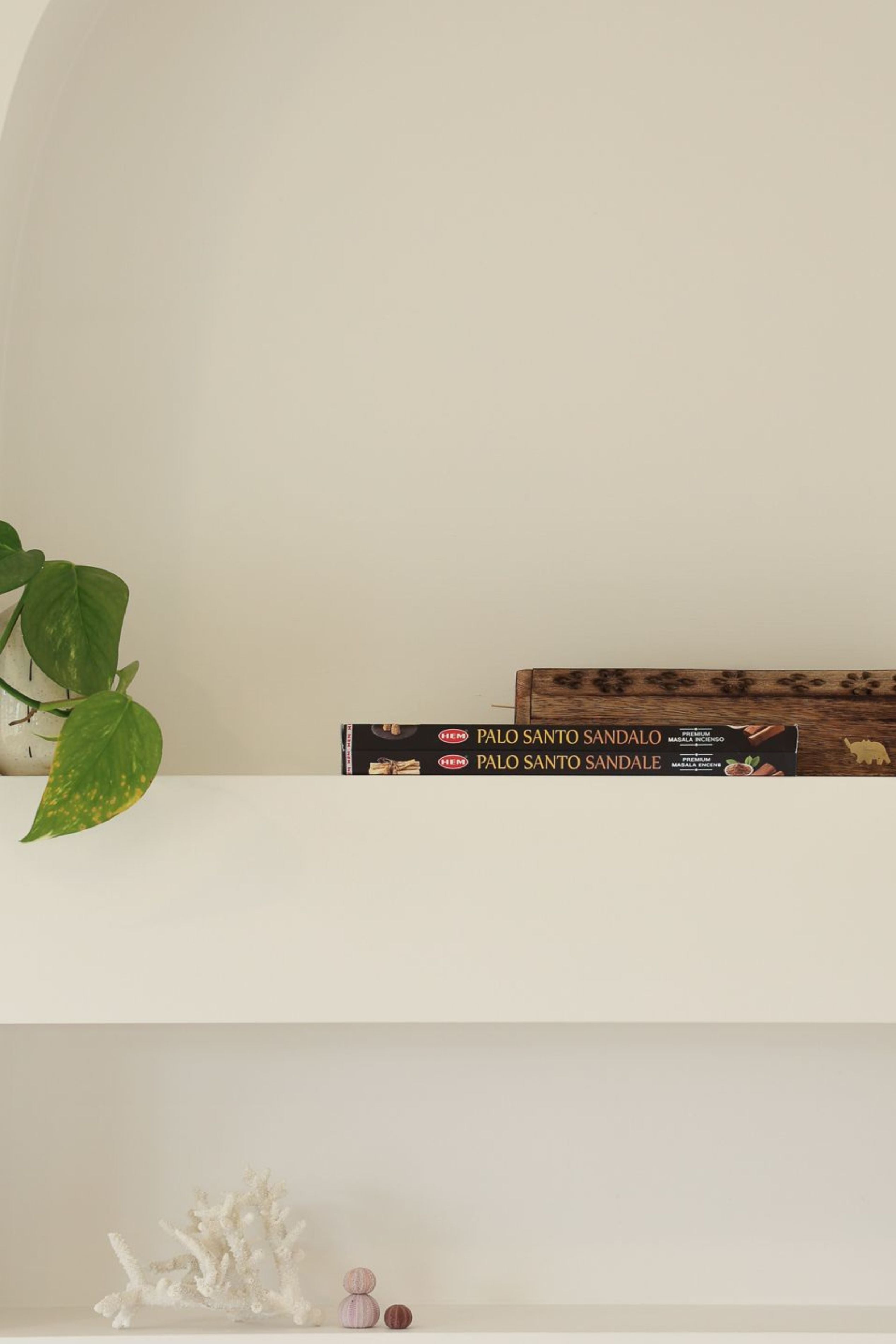 Hem Hexa Palo Santo Sandal Incense