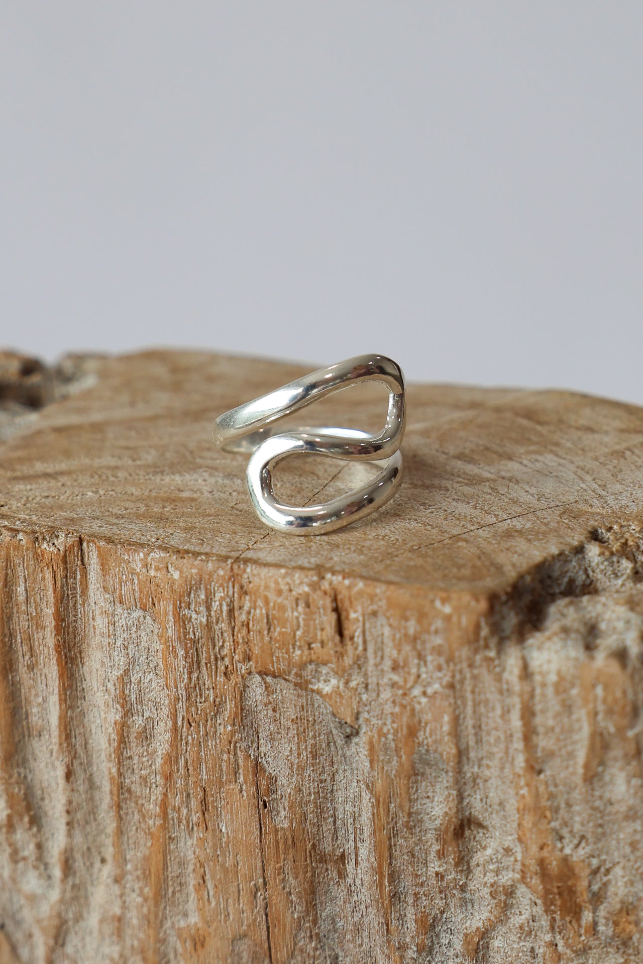 Siah Swirl Ring