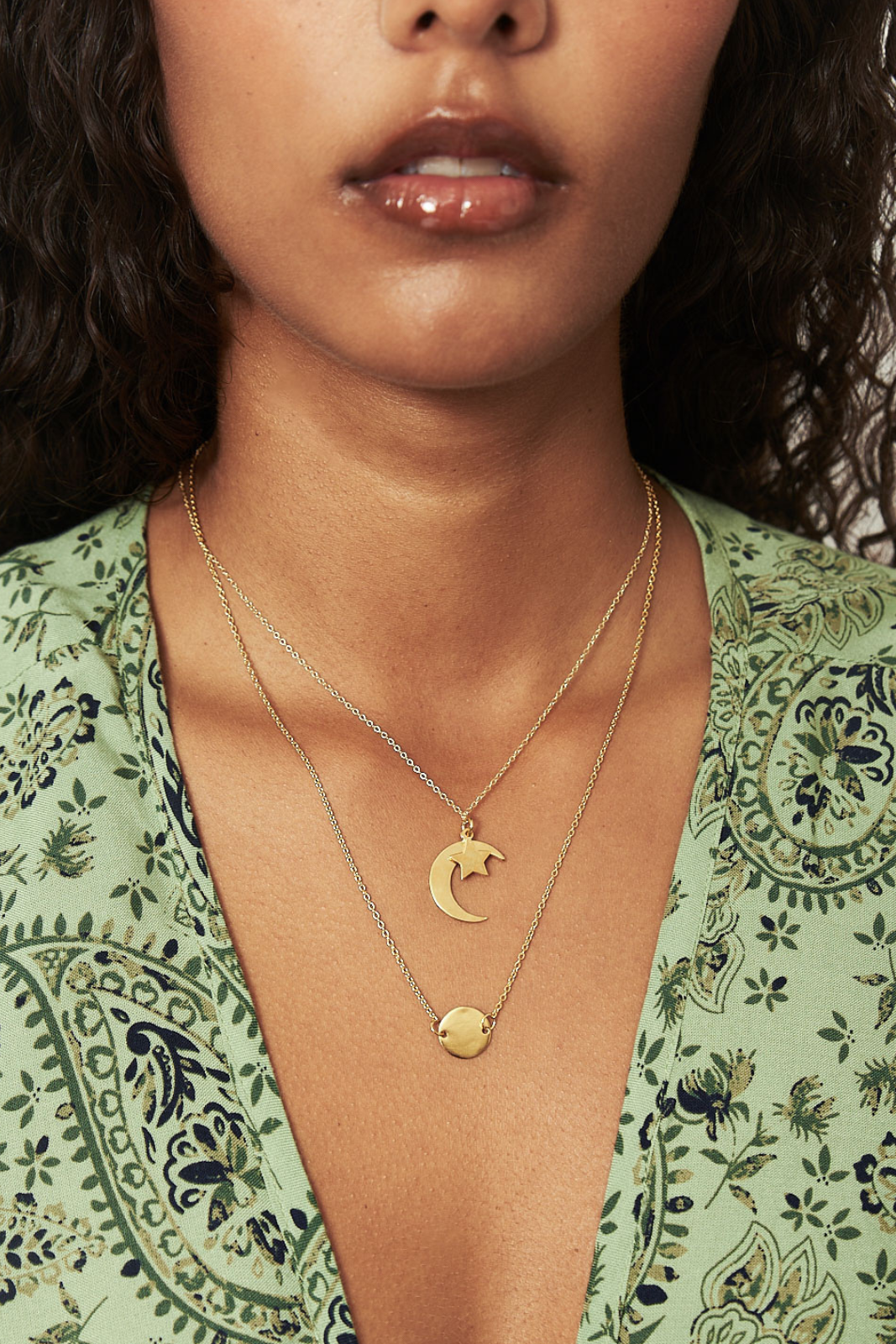 Gold 2025 necklace tree