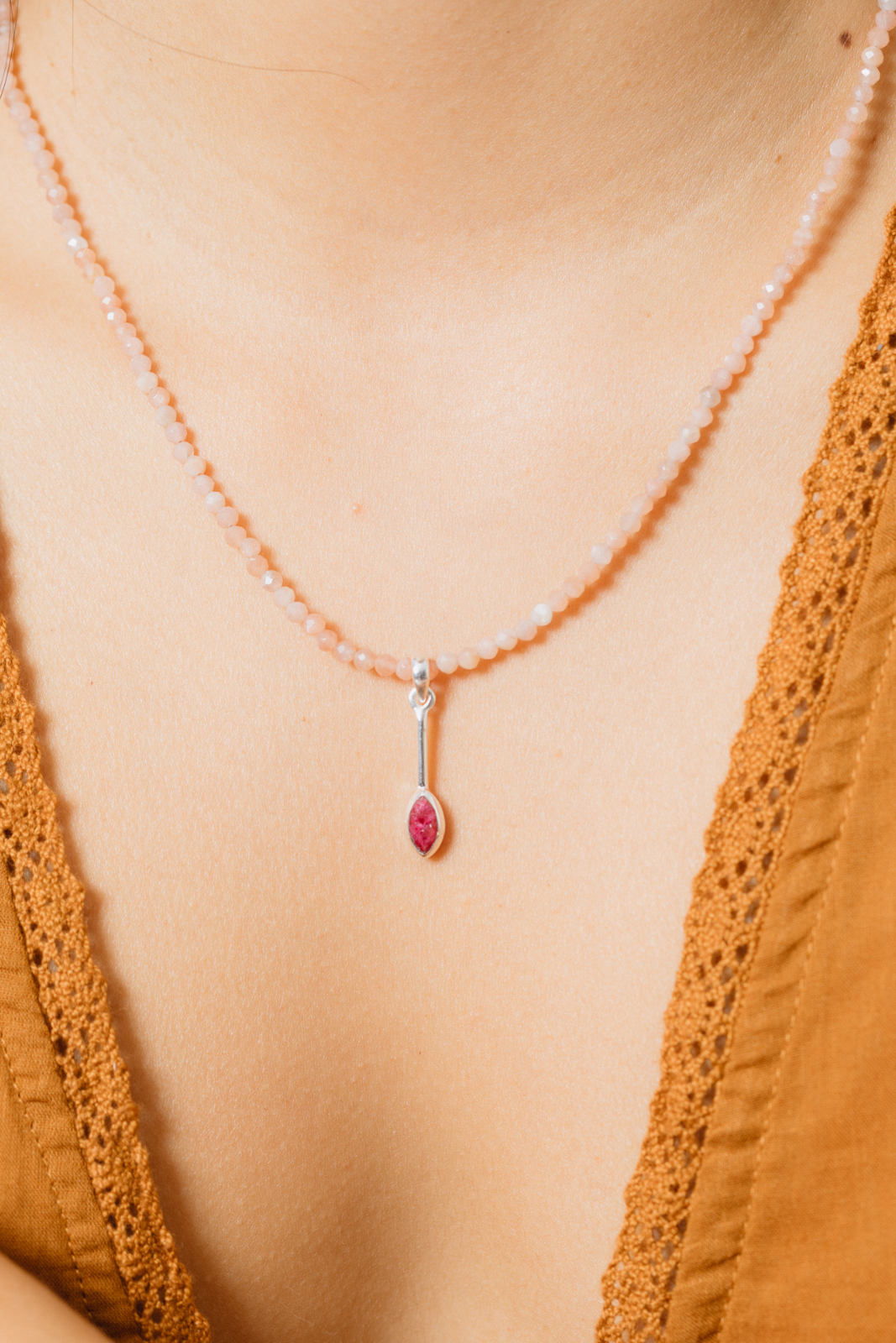 Ruby chain with deals pendant