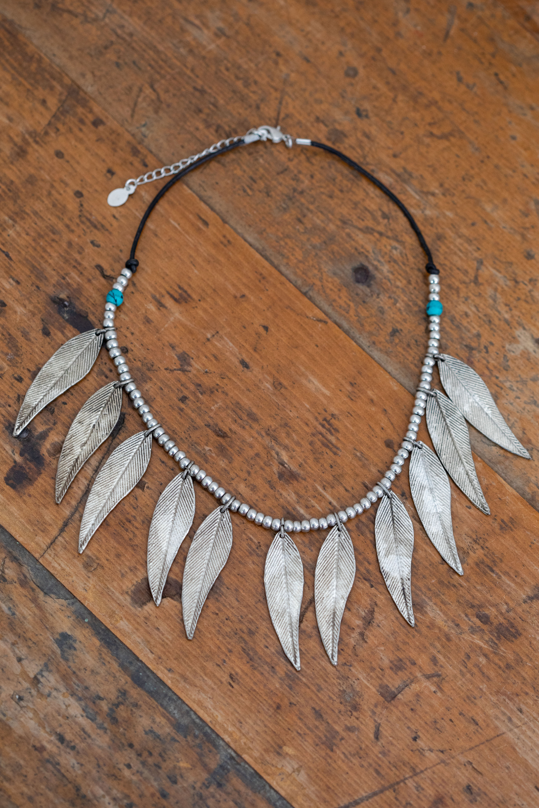 Native american feather necklace deals