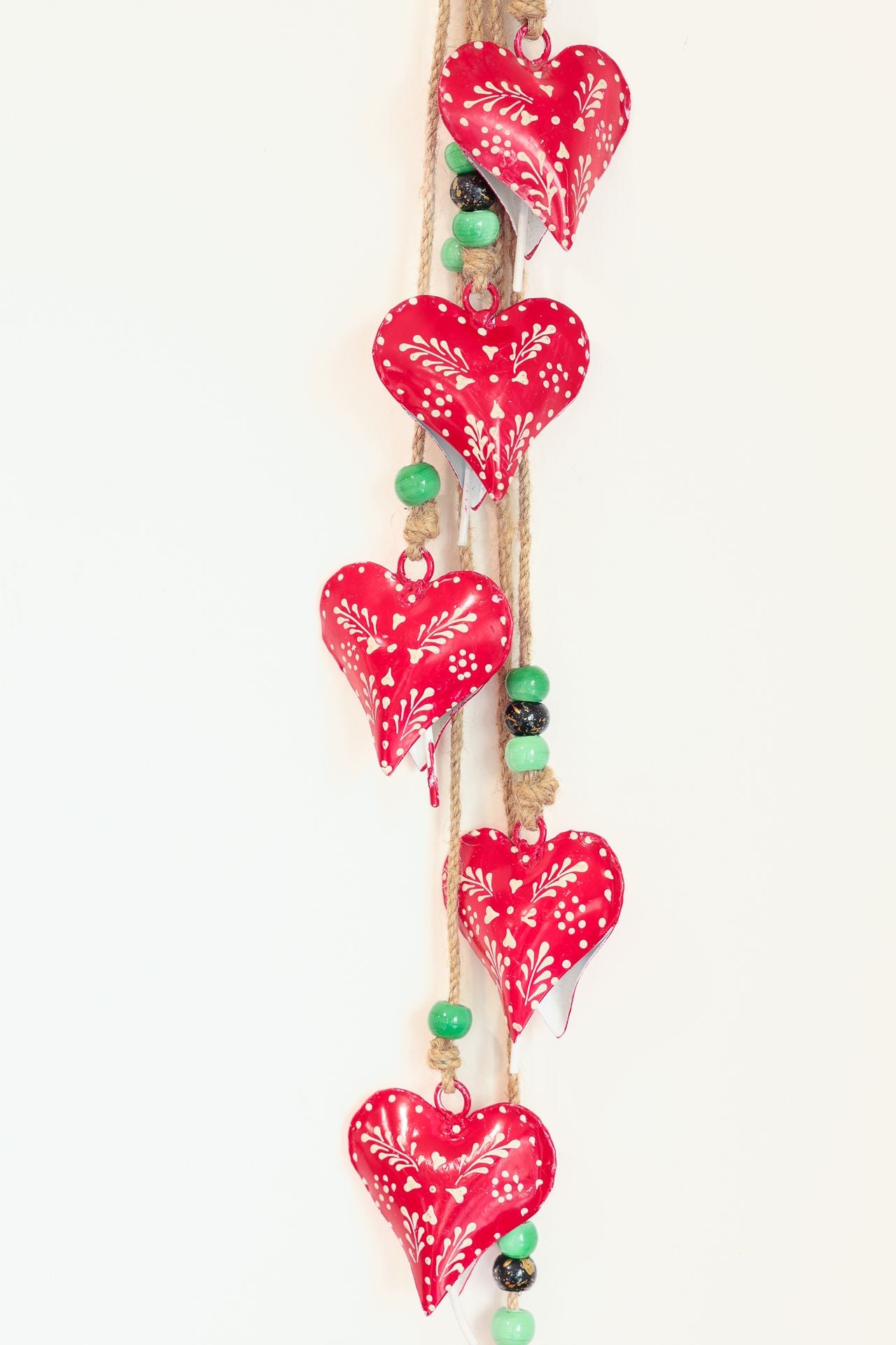 Red 6 Hearts Hanging