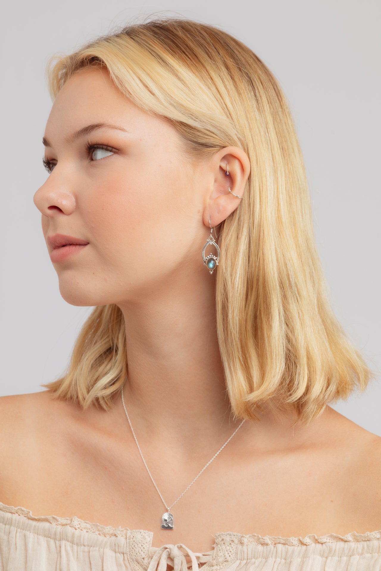 Yianna Ornate Labradorite Drops
