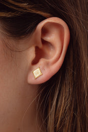 Maranth Gold Studs