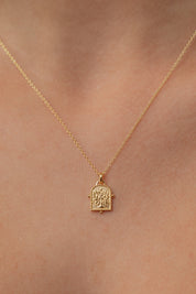 Thendro Olive Gold Necklace