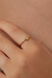 Stari Rainbow Moonstone Gold Ring