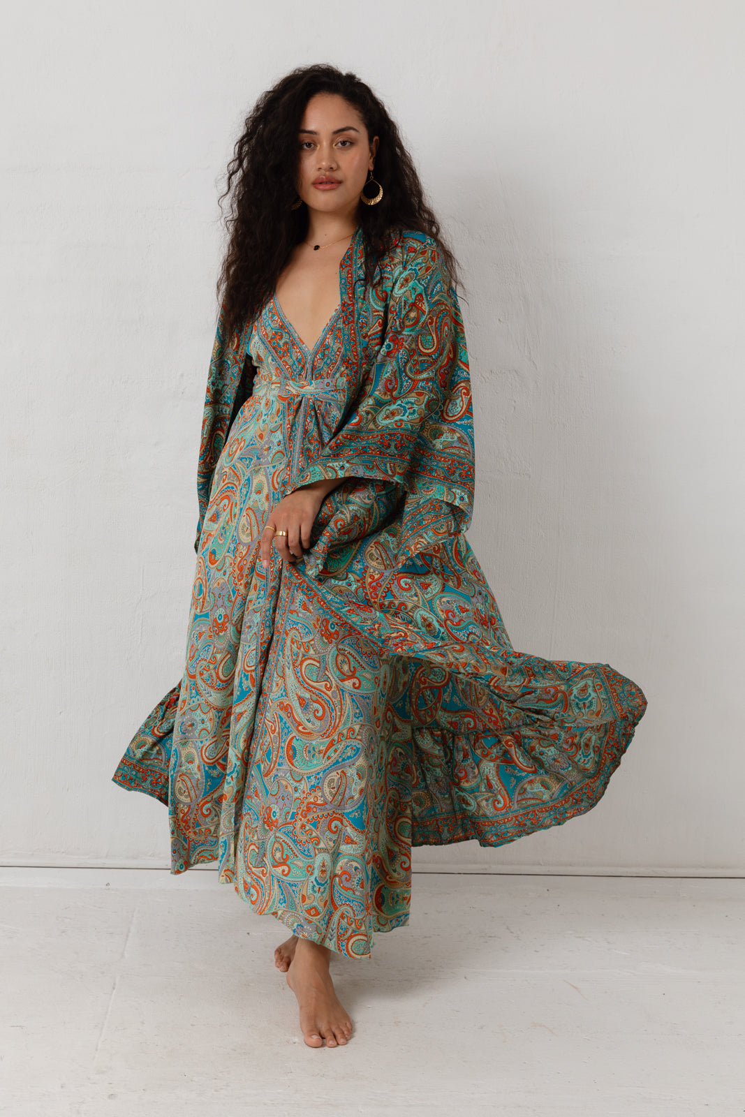 Tanvi Kimono