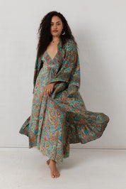 Tanvi Kimono