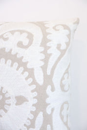 Saisha Cushion