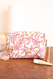 Vasanti Small Essentials Bag