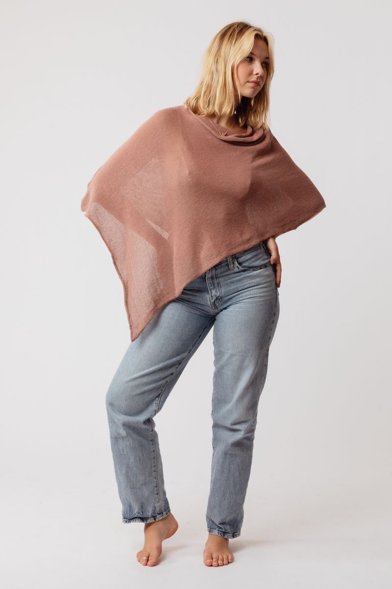 Pia Poncho