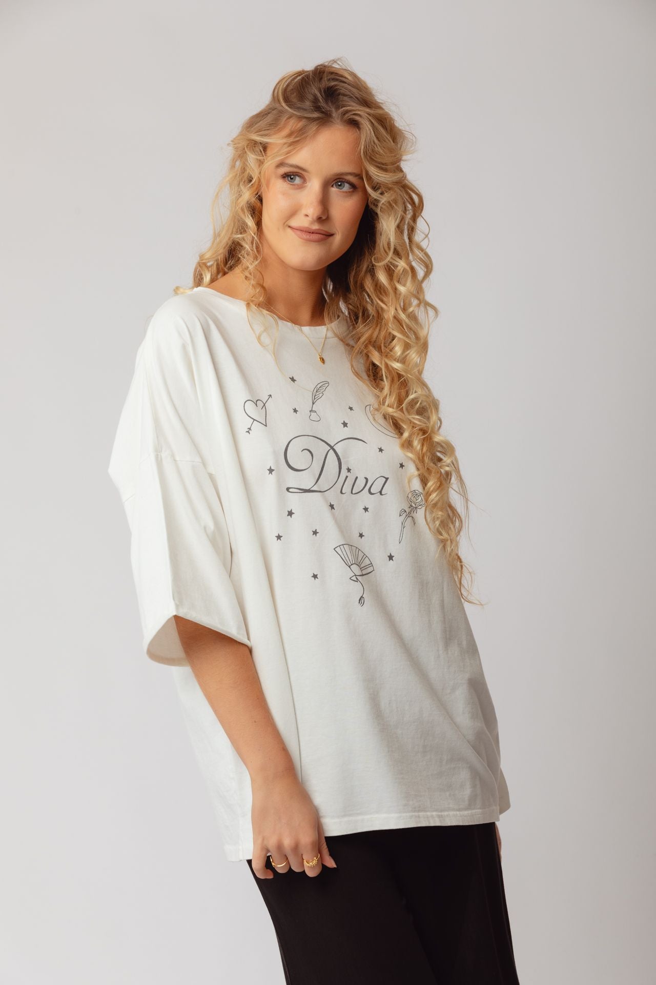 Diva Tee