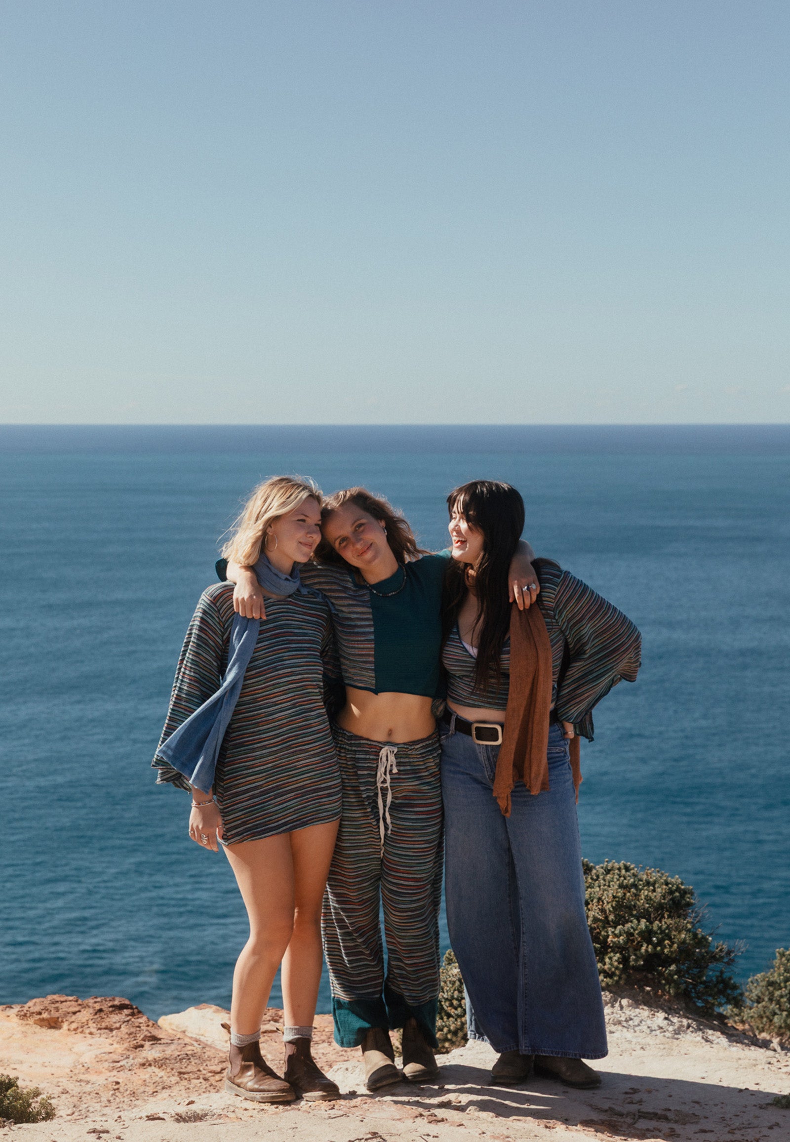 Clothing_aefcbafd-d782-4a20-9b98-ec0cb7e24bc9.jpg