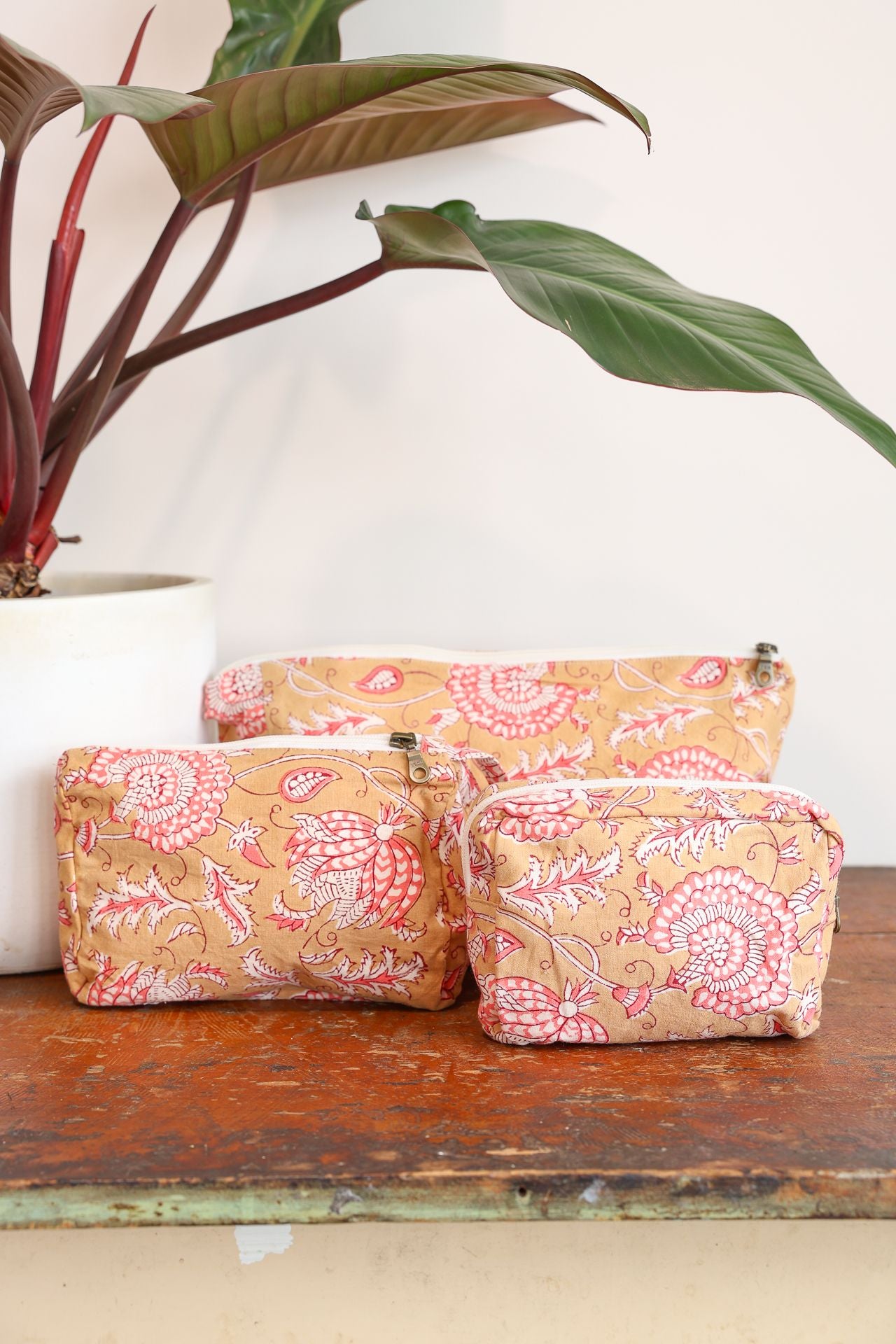 Kusuma Small Essentials Bag