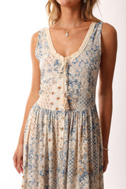 Amorel Dress