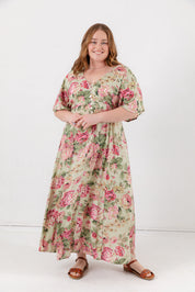 Aunt Julia Dress