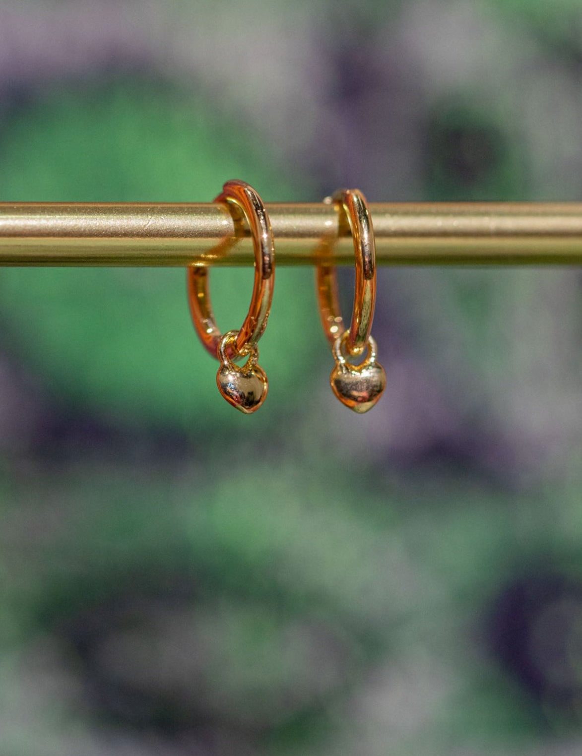 LOYTEEGOLD-EARRINGS_21_a999e65c-b131-4d74-8b25-c5696b7b5a08.jpg
