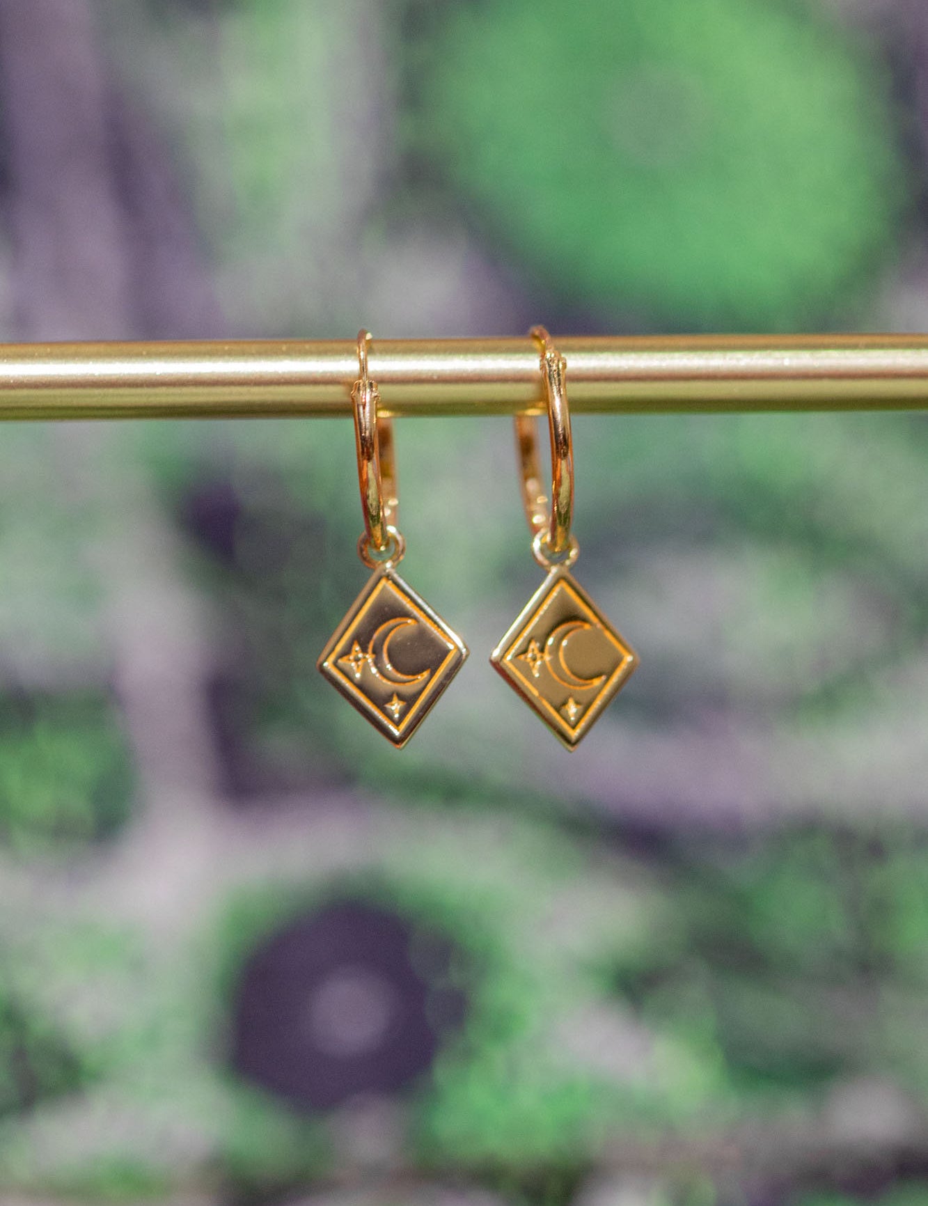 LOYTEEGOLD-EARRINGS_35.jpg