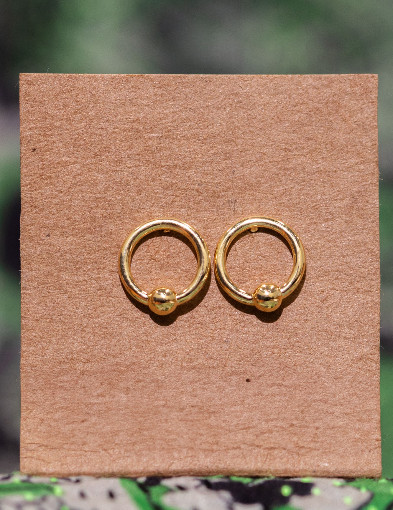 LOYTEEGOLD-STUDS_22.jpg