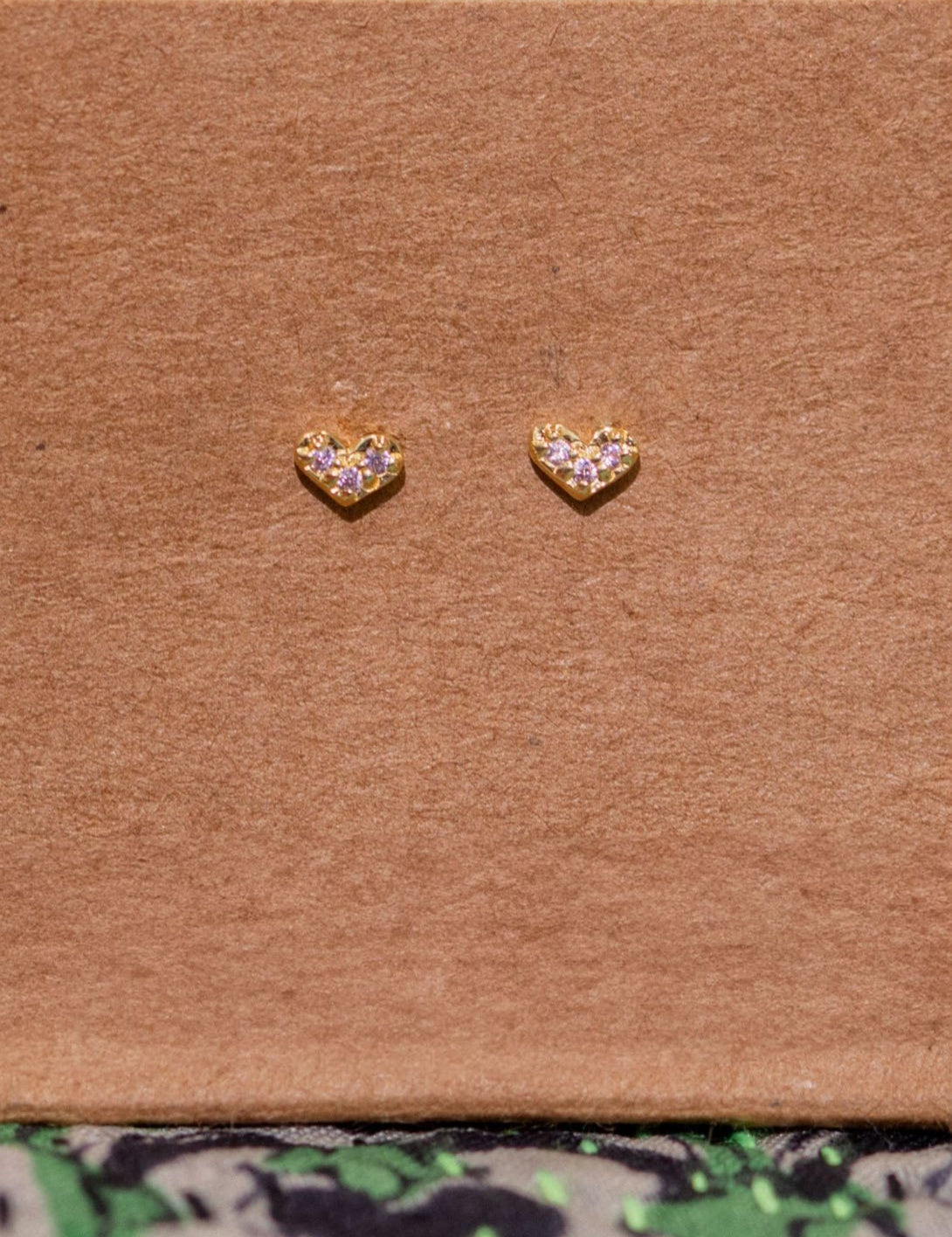 LOYTEEGOLD-studs_16_04fb5684-0413-43ba-adbd-4fcc2b4406a6.jpg