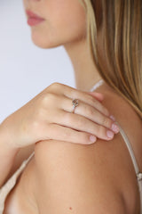 Agatha Claw Set Ring