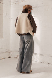 Pomo Vest
