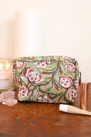 Pushpa Small Essentials