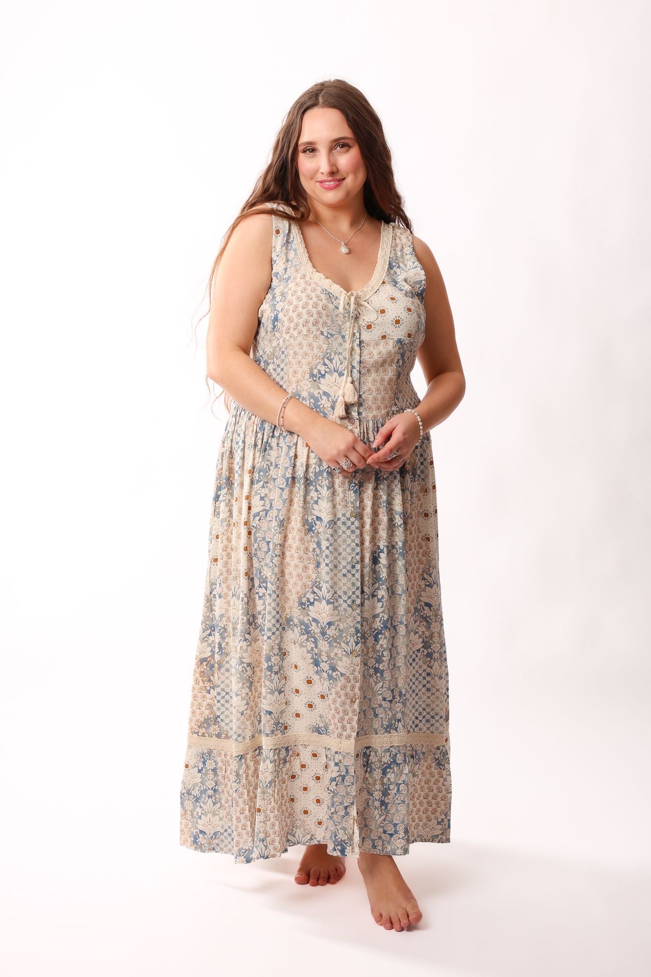 Amorel Dress