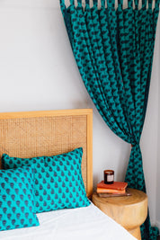 Arohi Sari Cushion Cover