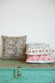 Pushpa Cushion