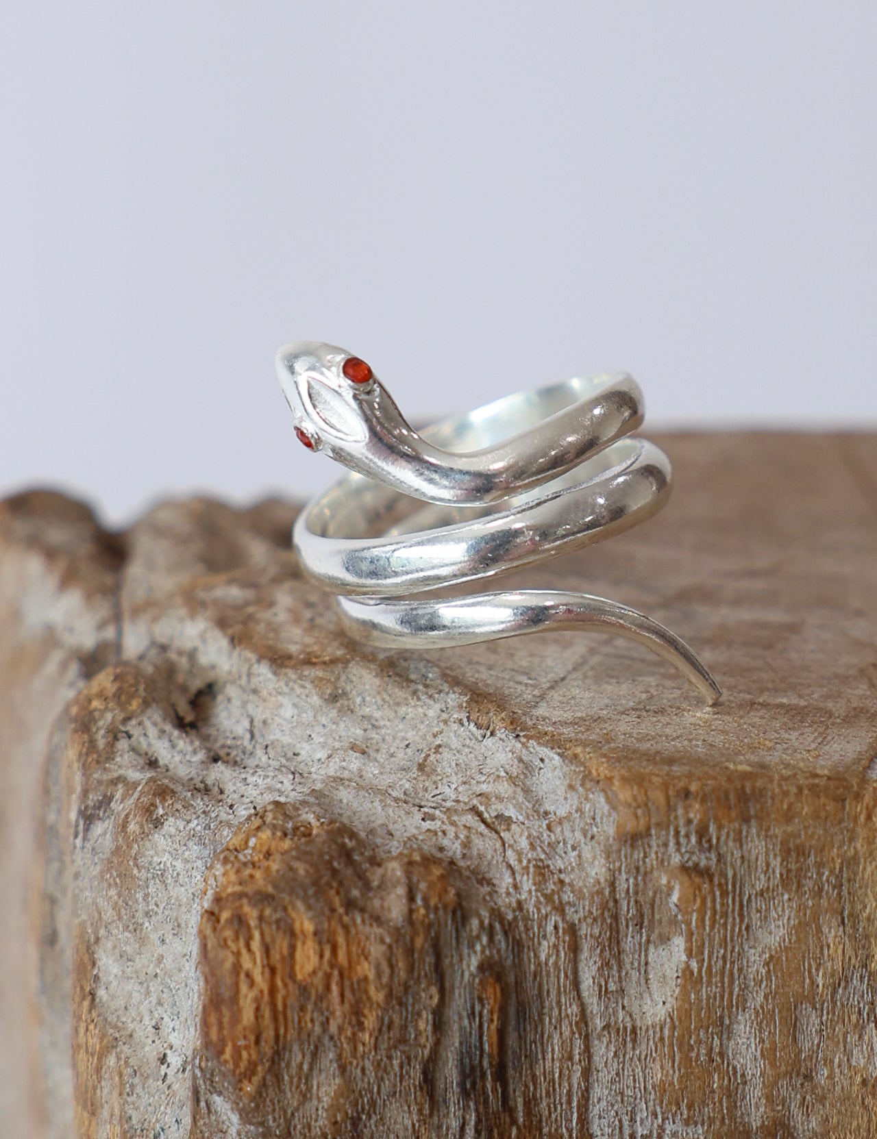 Silver-164_ffd73fb2-94eb-4463-a822-a1946eed838a.jpg