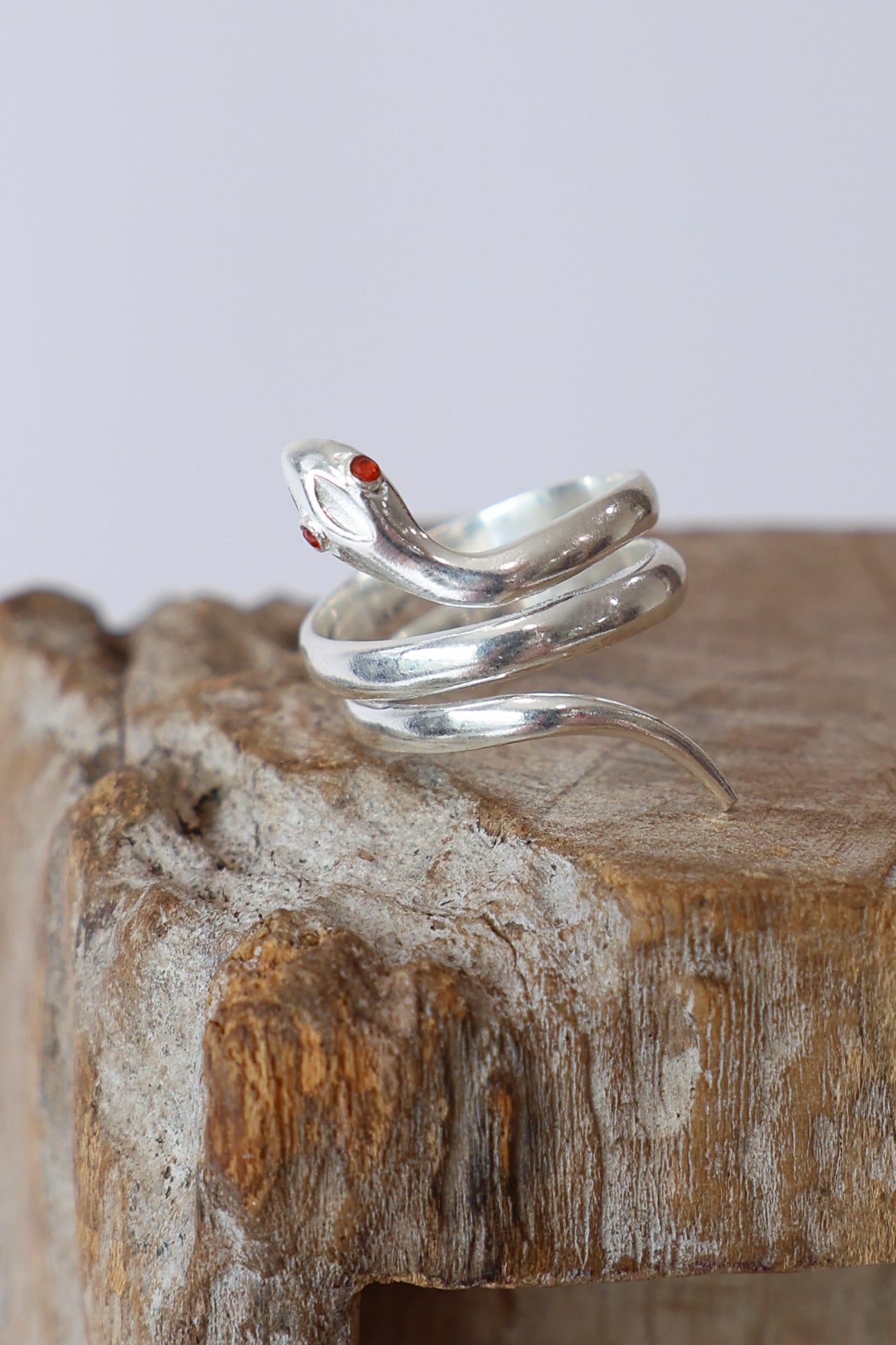 Silver-164_ffd73fb2-94eb-4463-a822-a1946eed838a.jpg