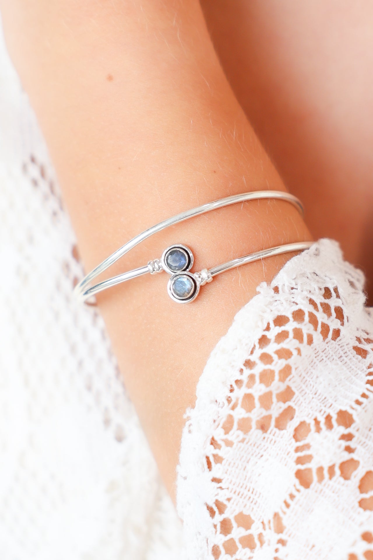 Labradorite Fine Wrap Bracelet