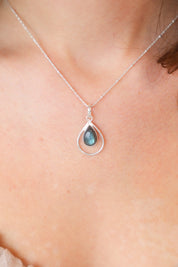 Ella Labradorite Teardrop Pendant