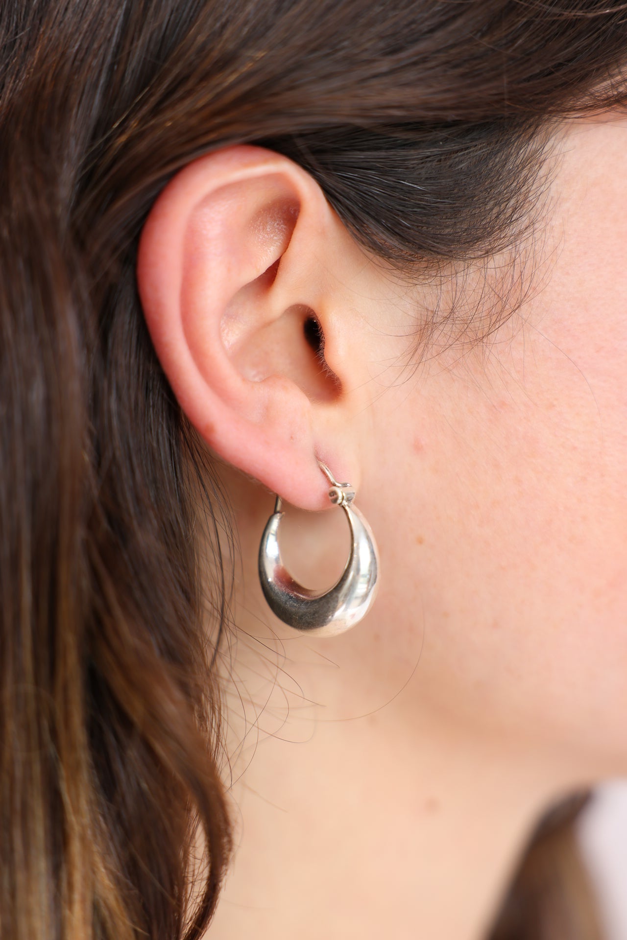 Thick Tubular Hoops