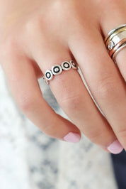 Eye Connect Ring