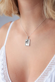 Sunlight Corner Necklace