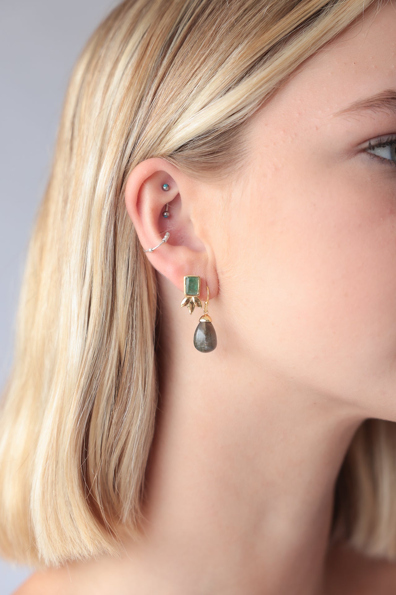 Sarre Green Rectangle Studs