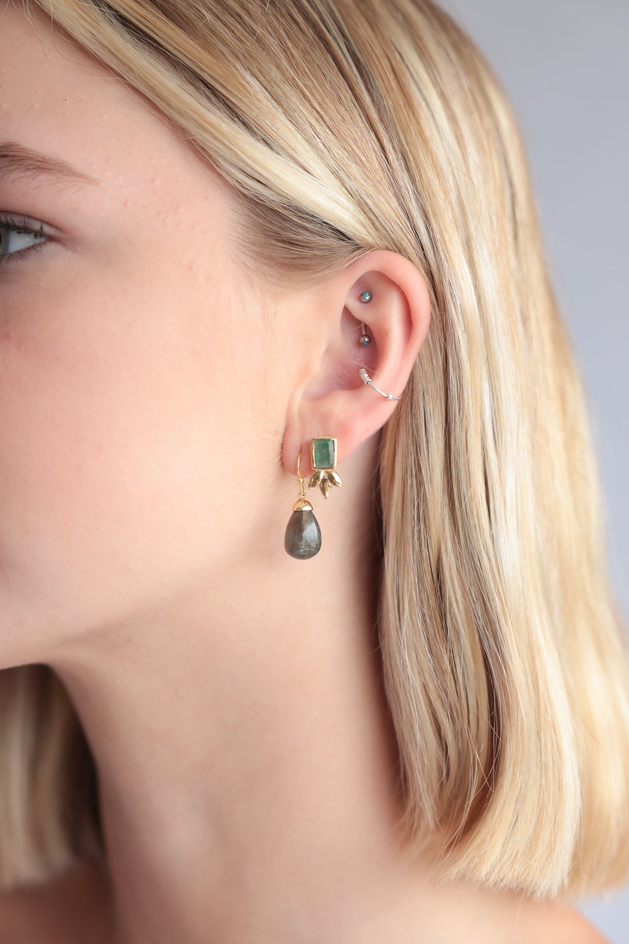 Sarre Green Rectangle Studs