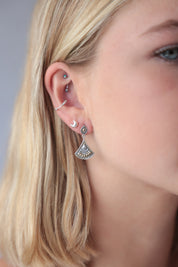 Vilandi Triangle Studs Drops