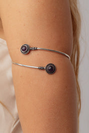 Priya Silver Arm Cuff